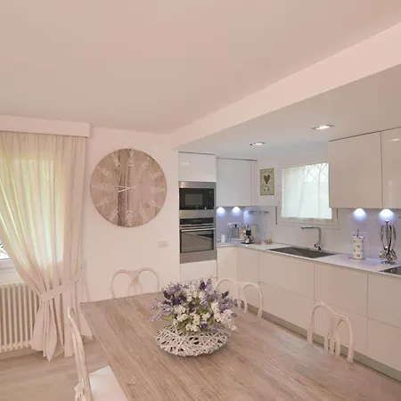 Summer Luxury Adults Only Apartament Olbia